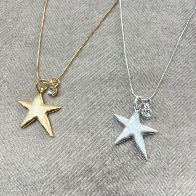 Jaunty Star Necklace