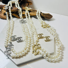 Load image into Gallery viewer, CC Diamanté Earrings