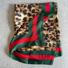 Load image into Gallery viewer, Square Leopard Print Scarf