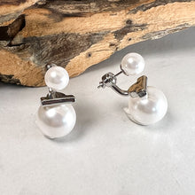 Load image into Gallery viewer, Two Part Pearl Drop