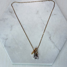 Load image into Gallery viewer, Diamanté Star Pendant Necklace