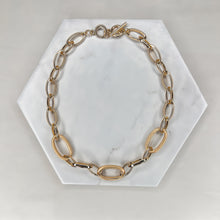 Load image into Gallery viewer, Mixed Finish Gold Necklace