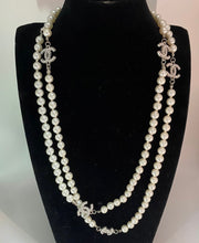 Load image into Gallery viewer, Pearl Necklace with Seed Pearl Detail