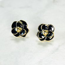 Load image into Gallery viewer, Enamel Flower Studs