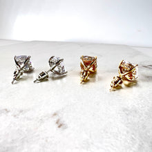 Load image into Gallery viewer, Yellow Stone Diamanté Stud