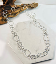 Load image into Gallery viewer, Versatile Silver Link Necklace