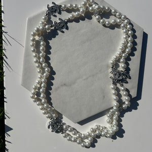 Pearl Necklace With Diamanté Detail