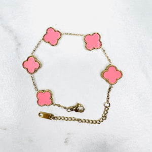 Crimped Edge Pink Clover Necklace