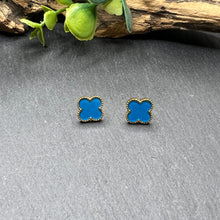 Load image into Gallery viewer, Crimped Edge Clover Studs in Pearl, Red, Blue,Green &amp; Black