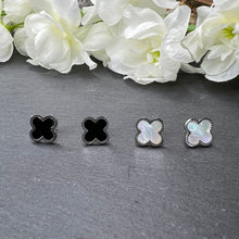 Load image into Gallery viewer, Silver Clover Earrings